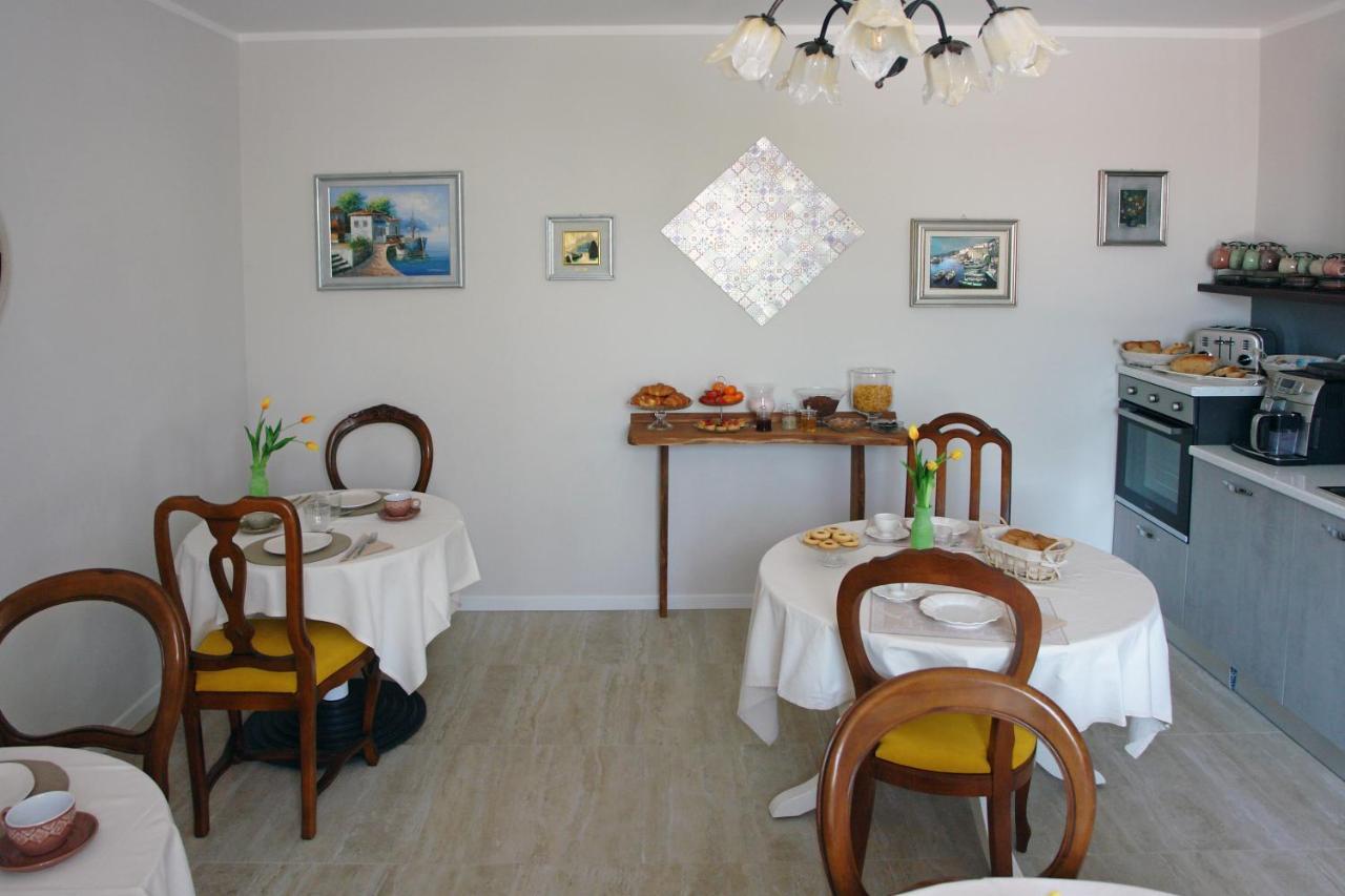 Bed And Breakfast Erilla Centenaro Extérieur photo