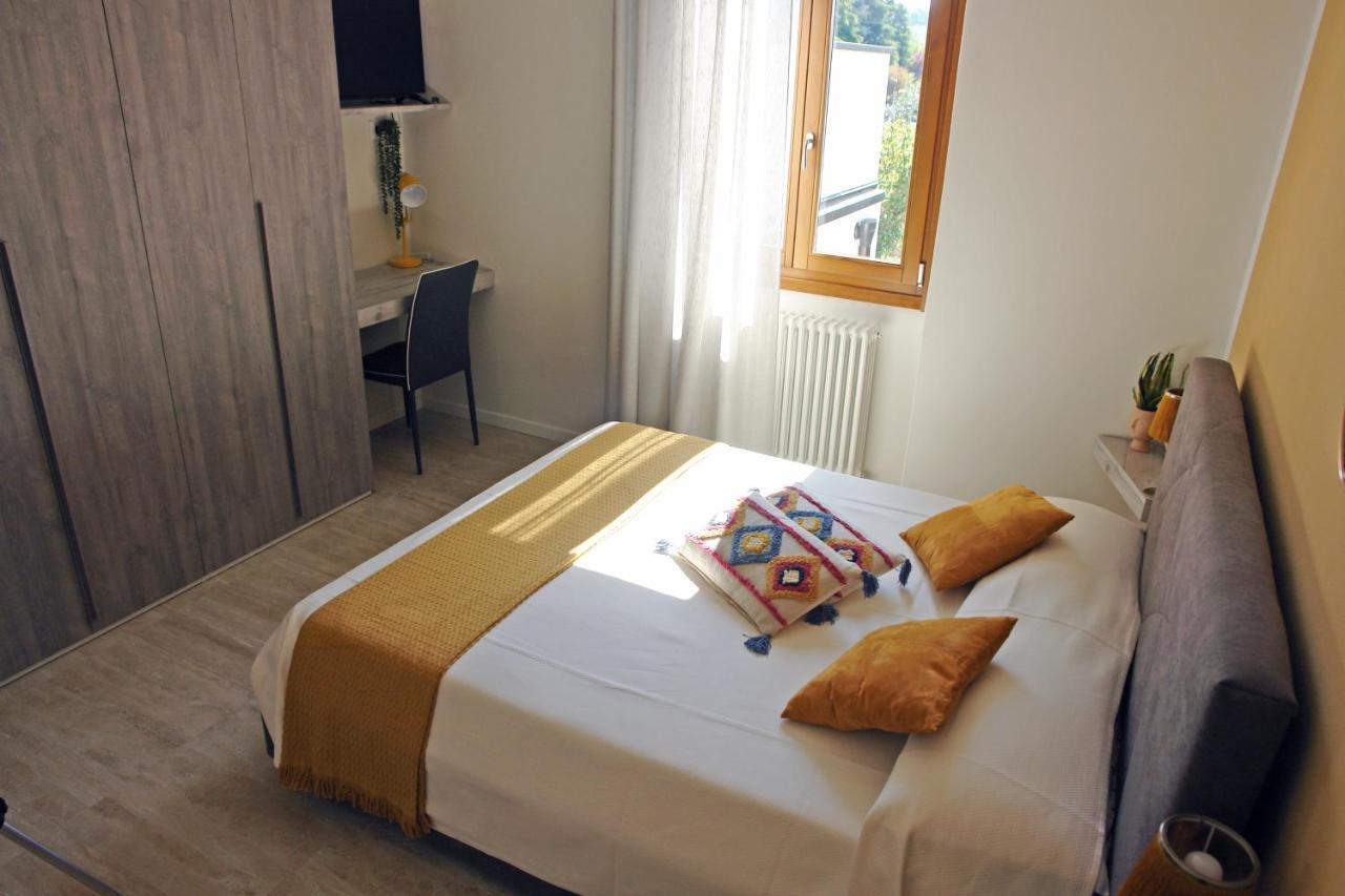 Bed And Breakfast Erilla Centenaro Extérieur photo